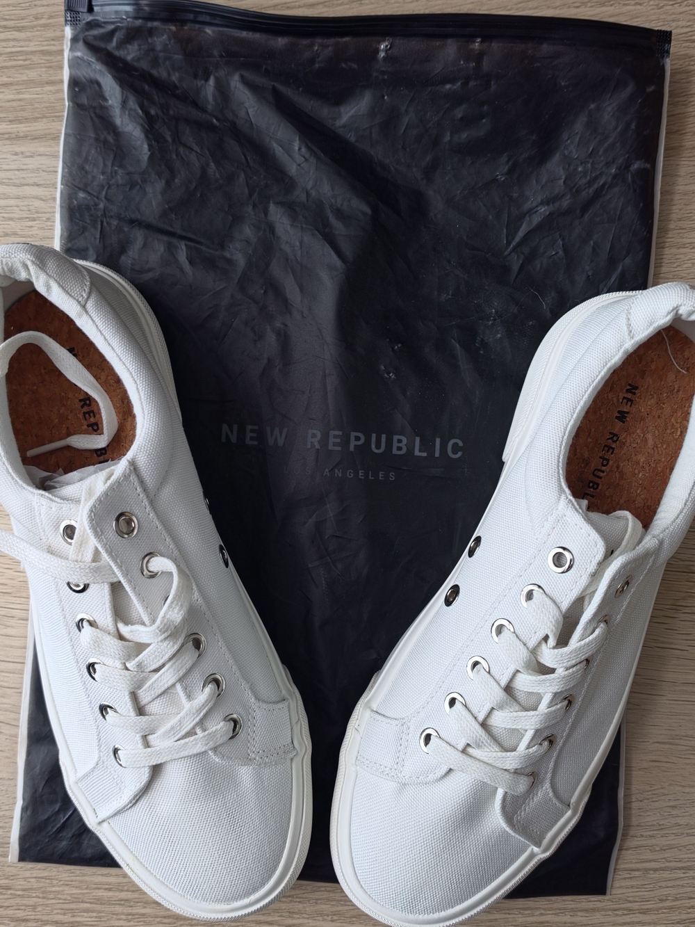 New Republic Men's White Canvas Low-Profile Sneakers